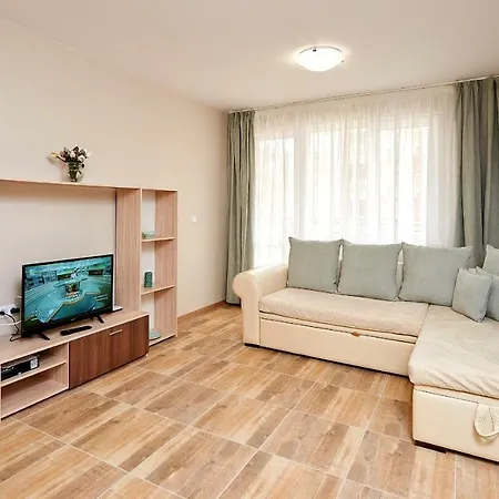 Arizona Apartment *